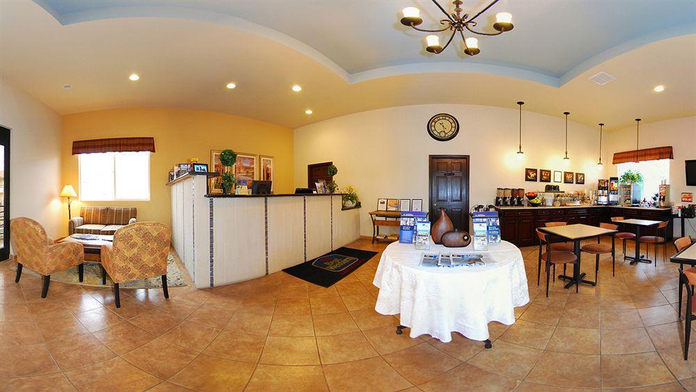 Western 3* Santa Clara