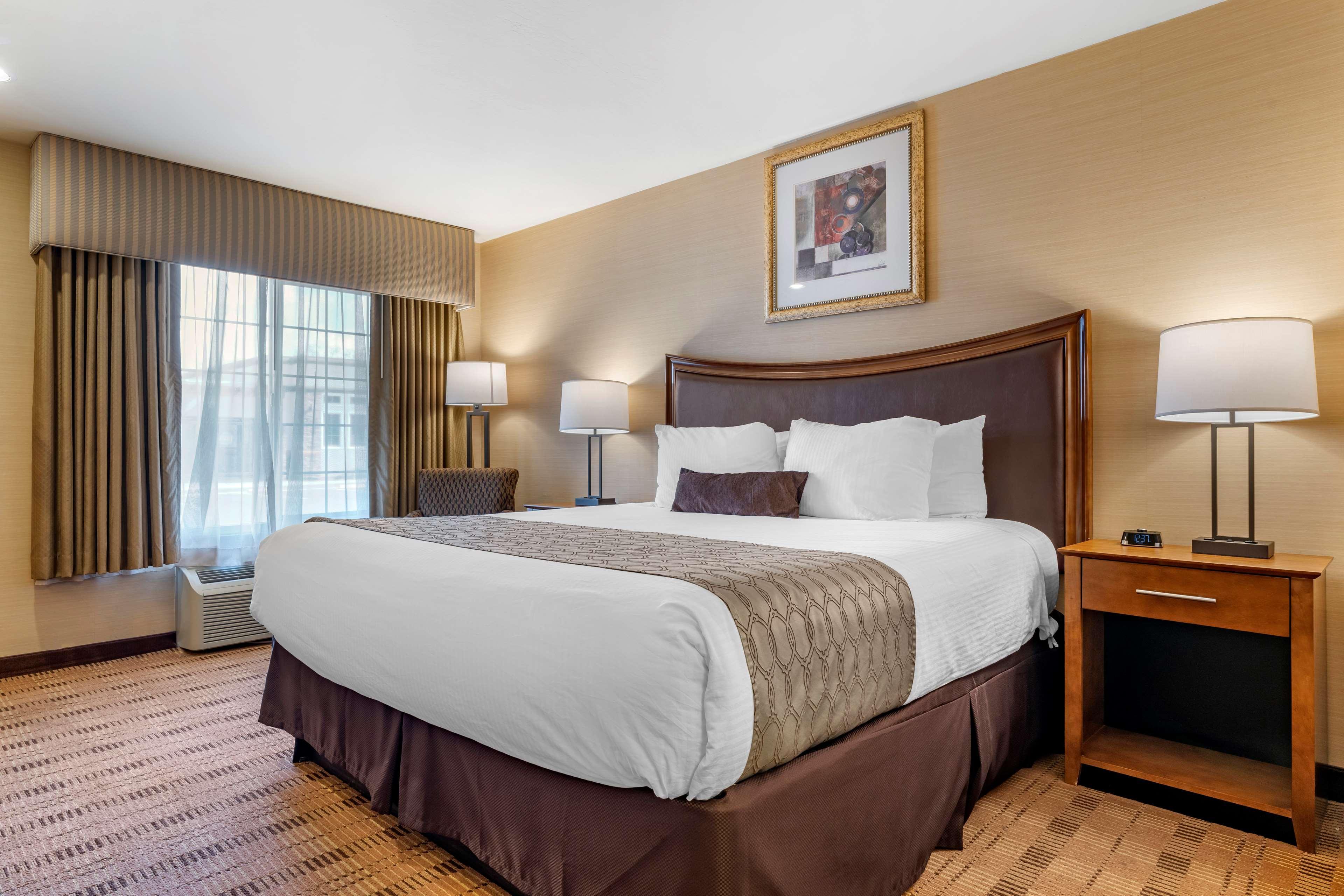 Western Motel 3*